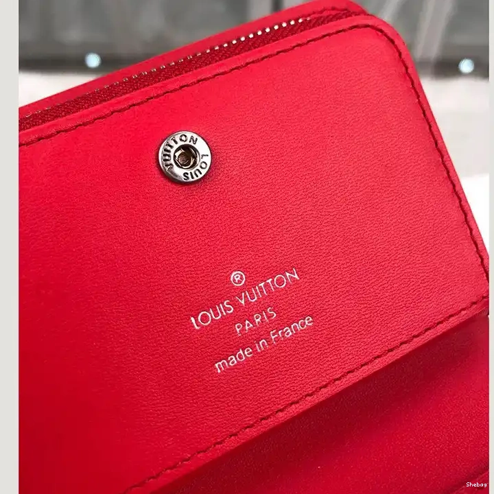 1906BL0096 Bags LV 0607